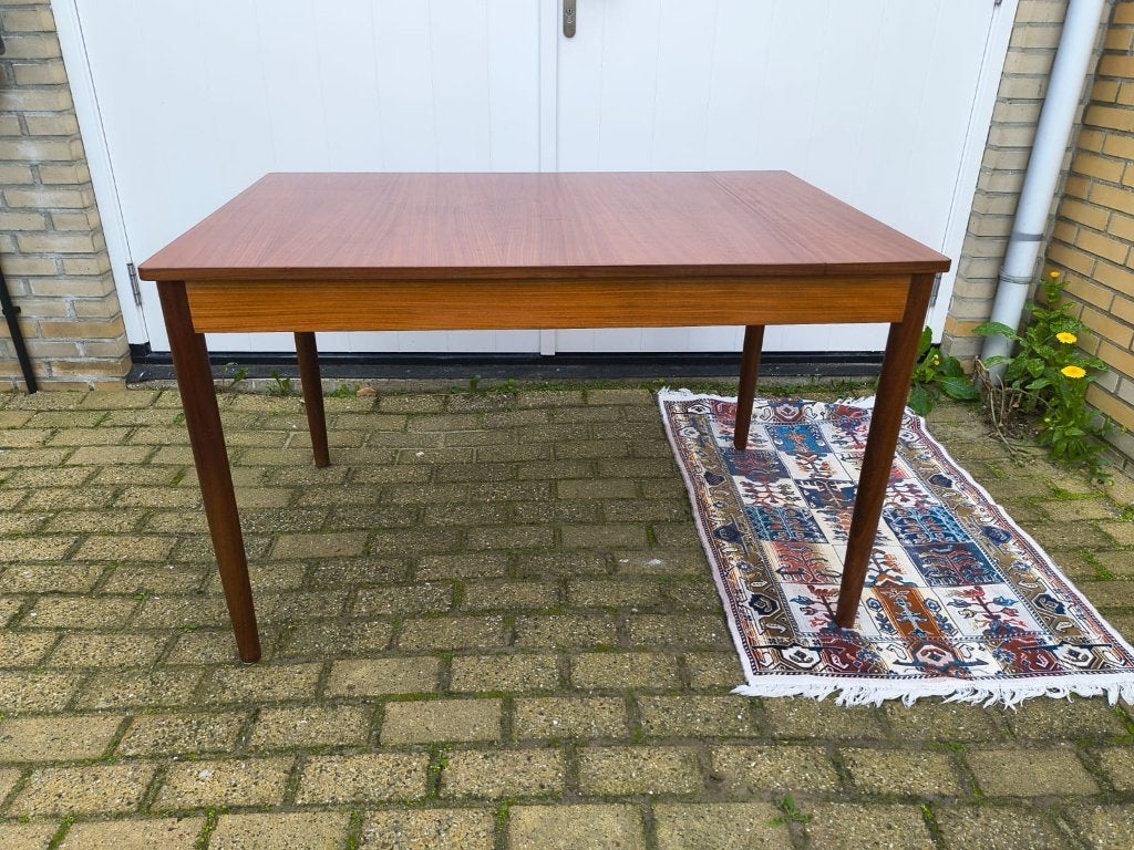 Foto 2 van Eettafel - Uitschuiftafel – Cees Braakman voor Pastoe (Teak)