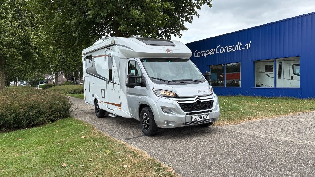 Bürstner Lyseo 690 140 pk 4p enkele bedden garage topstaat, Caravans en Kamperen, Ringverwarming, Bedrijf, Tot en met 3, Bürstner