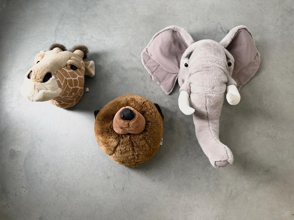 Dierenhoofd dierenkop olifant, giraffe en beer Bibib, Ophalen, Zo goed als nieuw, Wanddecoratie