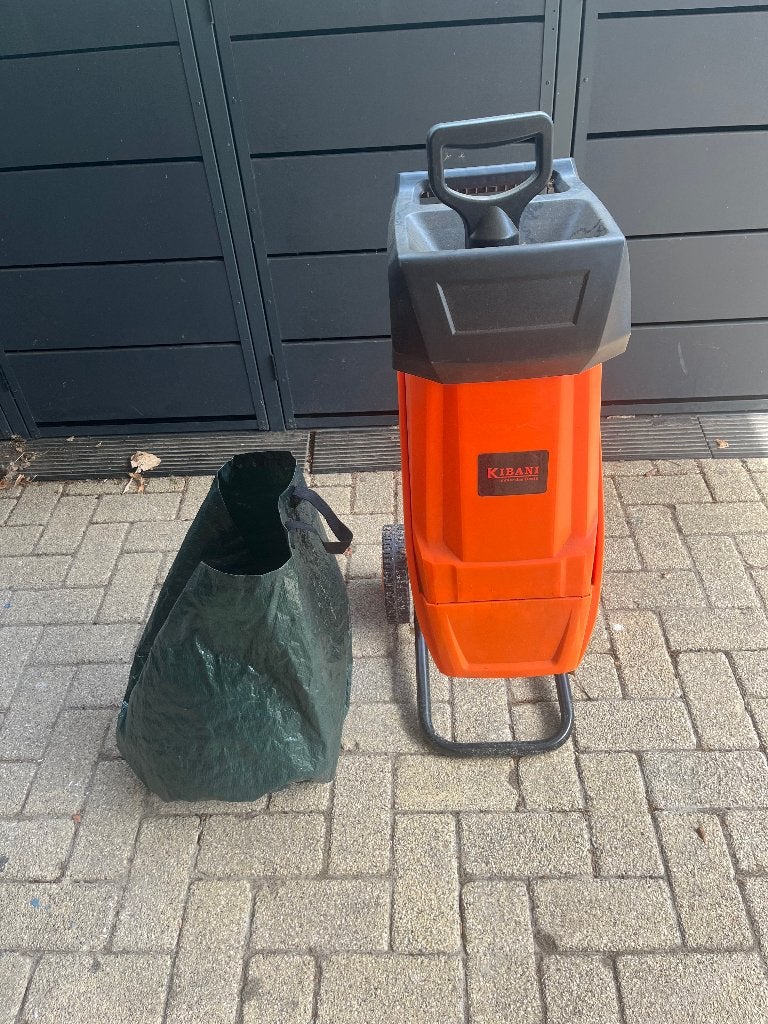 Kibani Hakselaar 2500W (Inclusief opvangzak), Ophalen, Gebruikt, Kibani, Met opvangzak