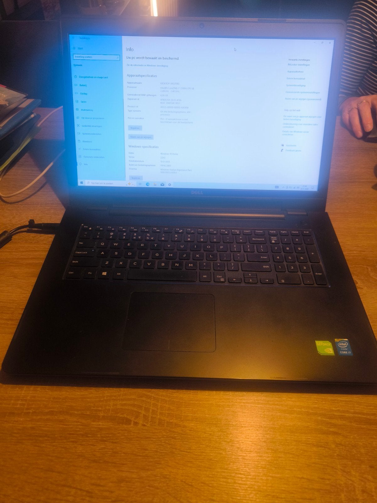 Dell Laptop Intel Core i7, 8GB RAM, 1TB SSD, Windows 10, Gebruikt, Met videokaart, Qwerty, 8 GB