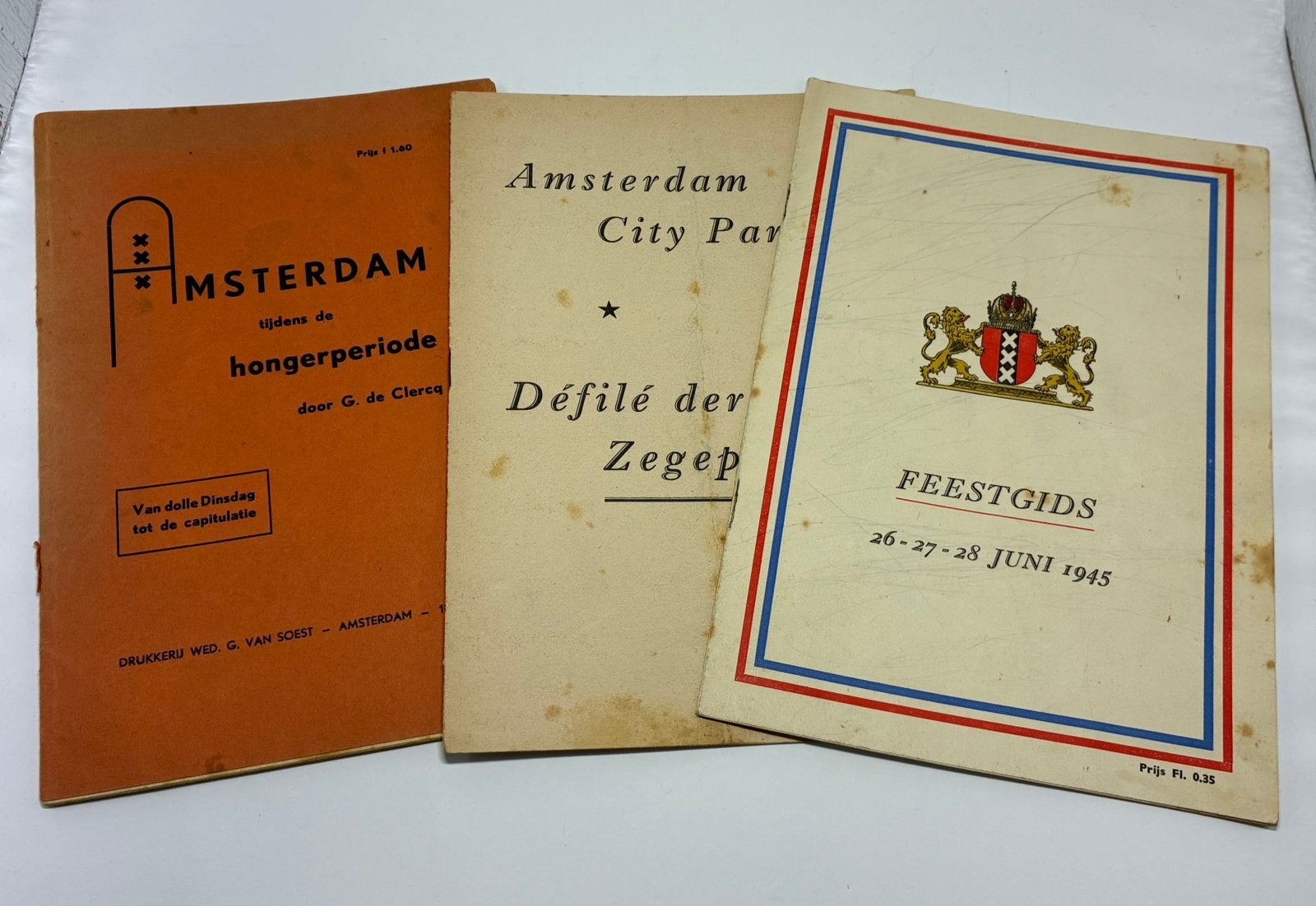 boekjes Amsterdam Wo2, Verzamelen, Ophalen of Verzenden, Overige soorten, Nederland, Boek of Tijdschrift