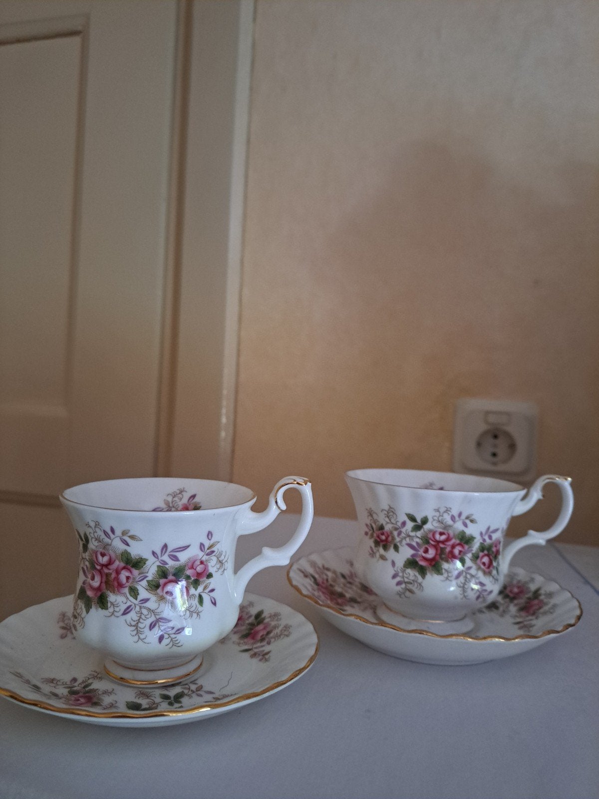 Royal Albert Lavender Rose Mokka/Koffiekopjes (2 stuks), Ophalen of Verzenden