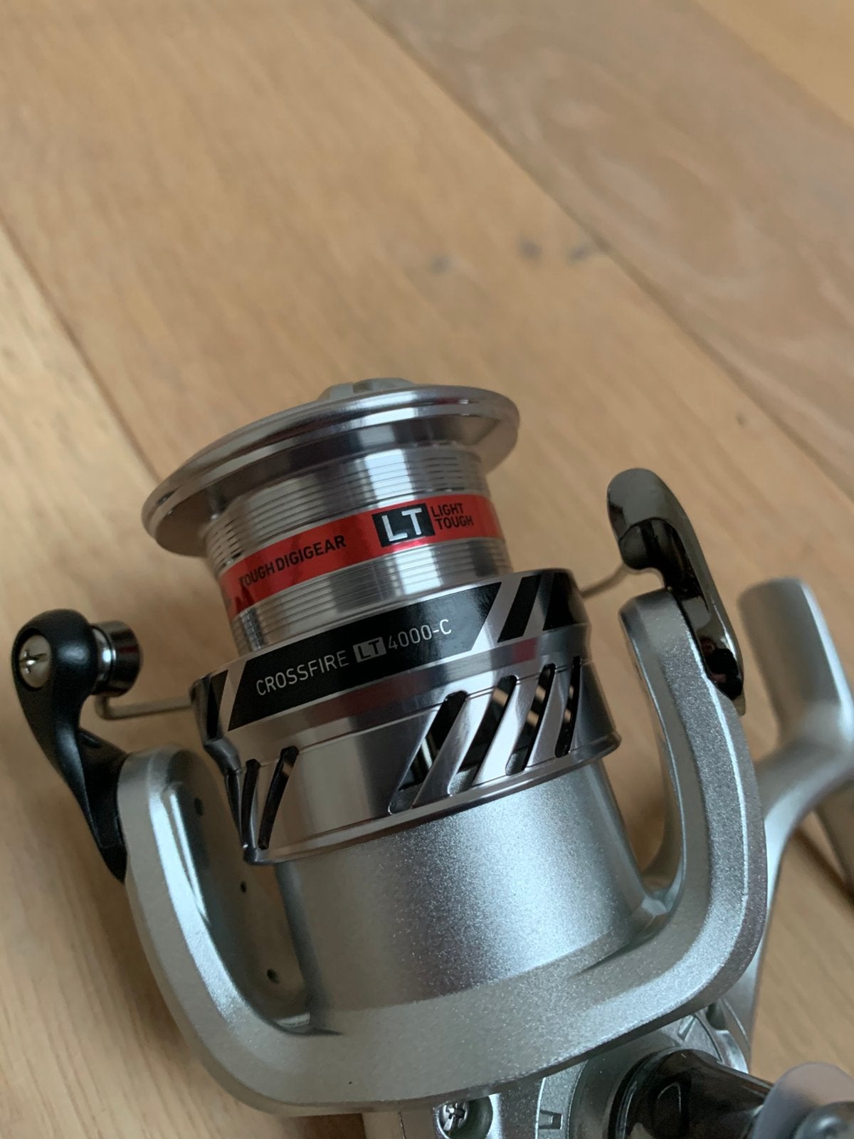 Nieuwe Daiwa Crossfire LT 4000-C molens, Watersport en Boten, Hengelsport | Roofvissen, Molen, Daiwa, Nieuw, Ophalen of Verzenden