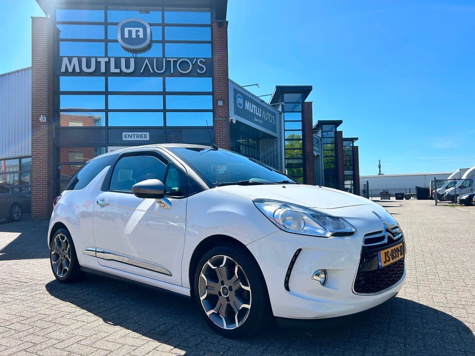 Citroen DS3 Cabrio 1.6 THP Sport Chic Airco PDC NAVI APK LED, Voorwielaandrijving, Gebruikt, 4 cilinders, Bedrijf