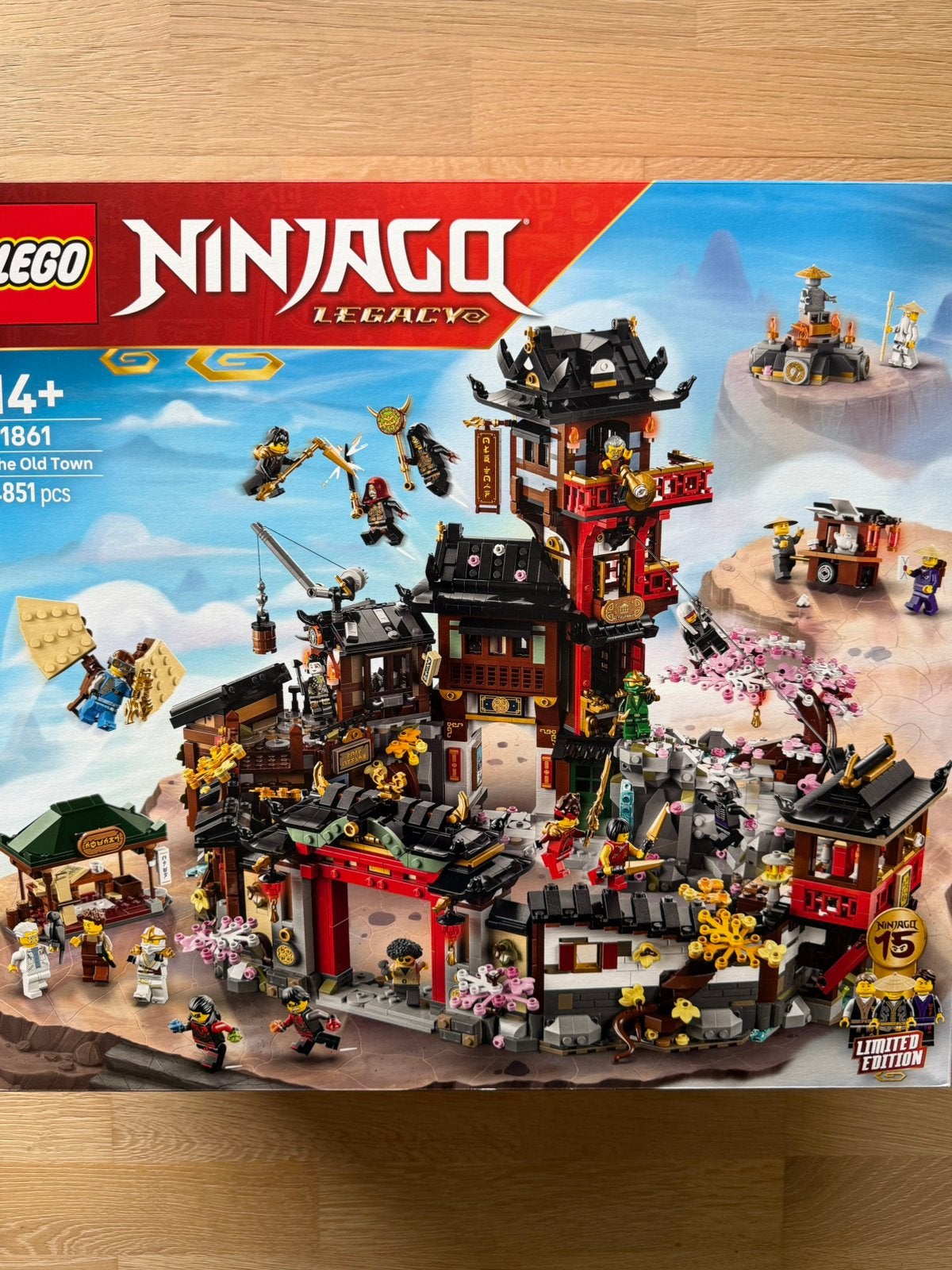 Lego Ninjago 71861 THE OLD TOWN, Kinderen en Baby's, Ophalen of Verzenden, Zo goed als nieuw