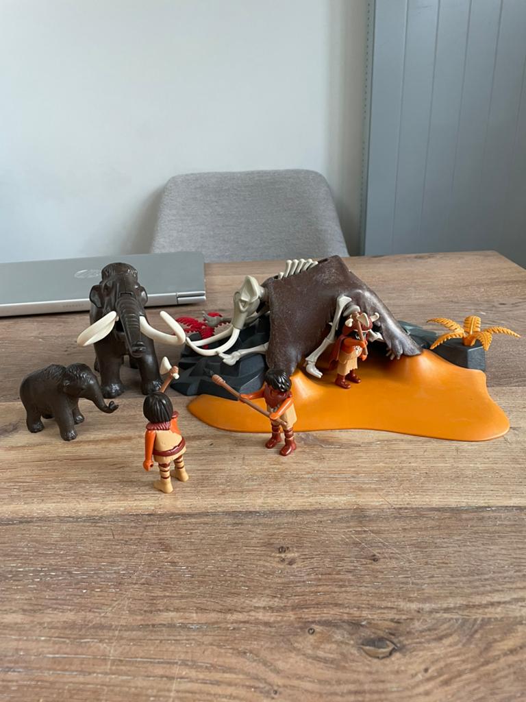 Mammoetskelet met jagers, Playmobil 5101, Kinderen en Baby's, Speelgoed | Playmobil, Ophalen of Verzenden, Gebruikt