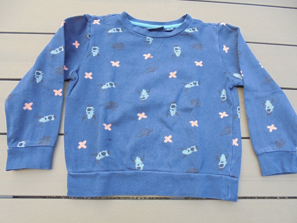 K237 Donkerblauwe trui Unsigned maat 110/116, Kinderen en Baby's, Kinderkleding | Maat 110, Gebruikt, Trui of Vest, Ophalen of Verzenden