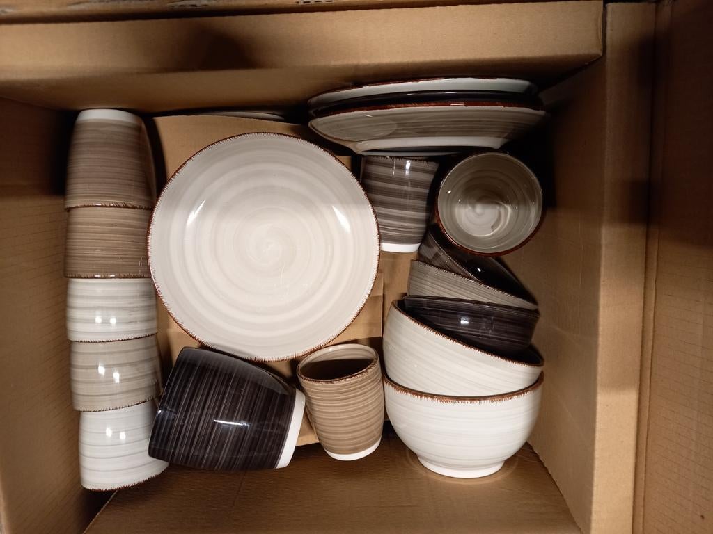 Keukengerei servies, Huis en Inrichting, Ophalen, Zo goed als nieuw, Bord(en), Overige stijlen