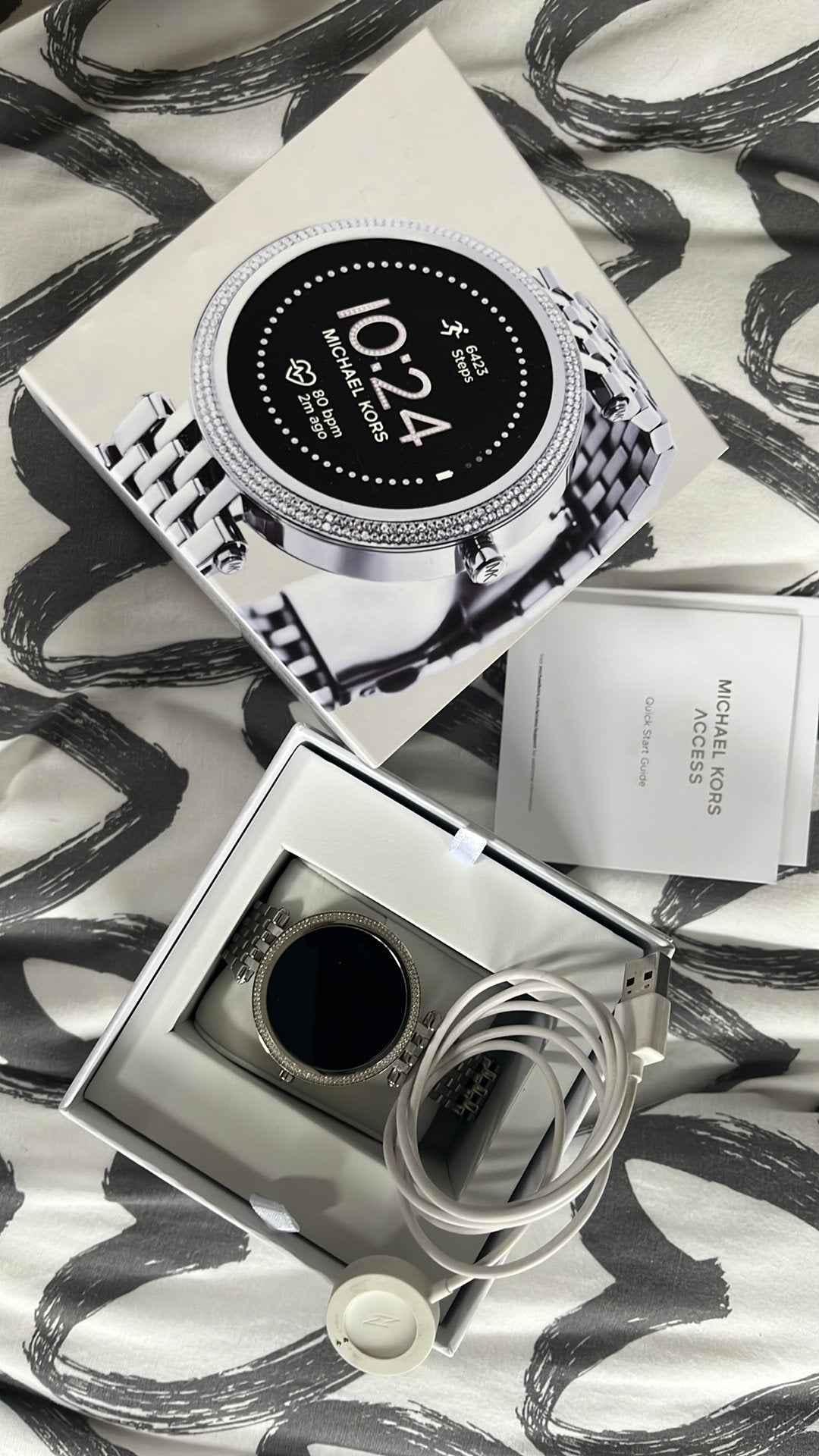 Te koop: Michael Kors smartwatch, Ophalen of Verzenden, Zo goed als nieuw, Staal, Overige merken
