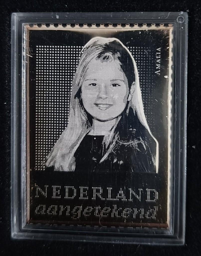 GEZOCHT Zilveren postzegel Amalia aangetekend., Postzegels en Munten, Postzegels | Nederland, Ophalen