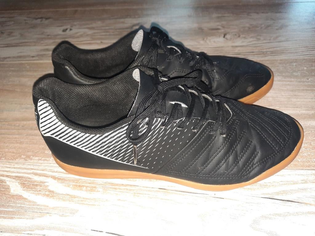 Sport schoenen zaal schoenen 39, Kleding | Heren, Schoenen, Zwart, Overige typen, Ophalen of Verzenden, Decathlon