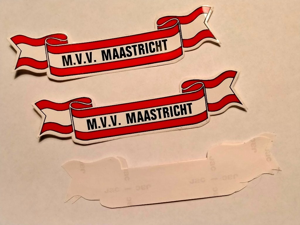 MVV M.V.V. Maastricht vintage voetbal club sticker banner, Verzenden, Zo goed als nieuw, Overige typen
