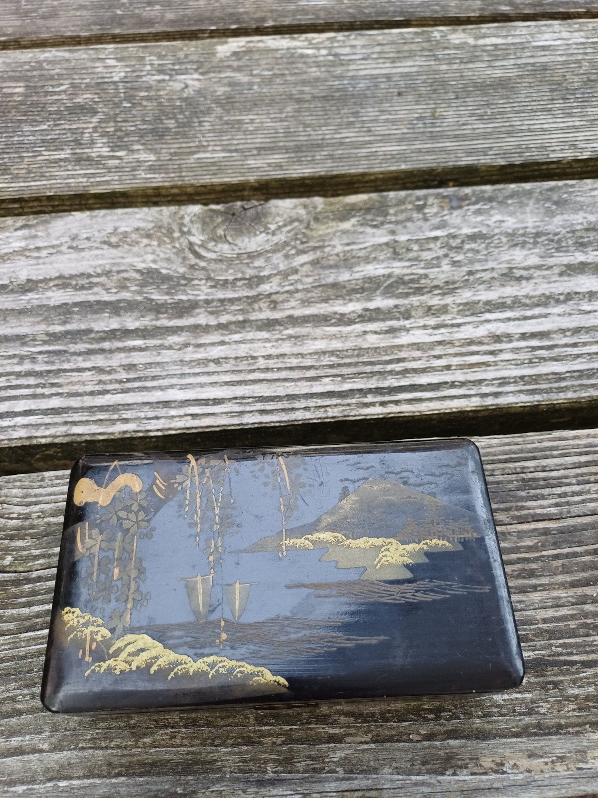 Antiek Japans lakdoosje met landschap en Mount Fuji, Antiek en Kunst, Ophalen of Verzenden