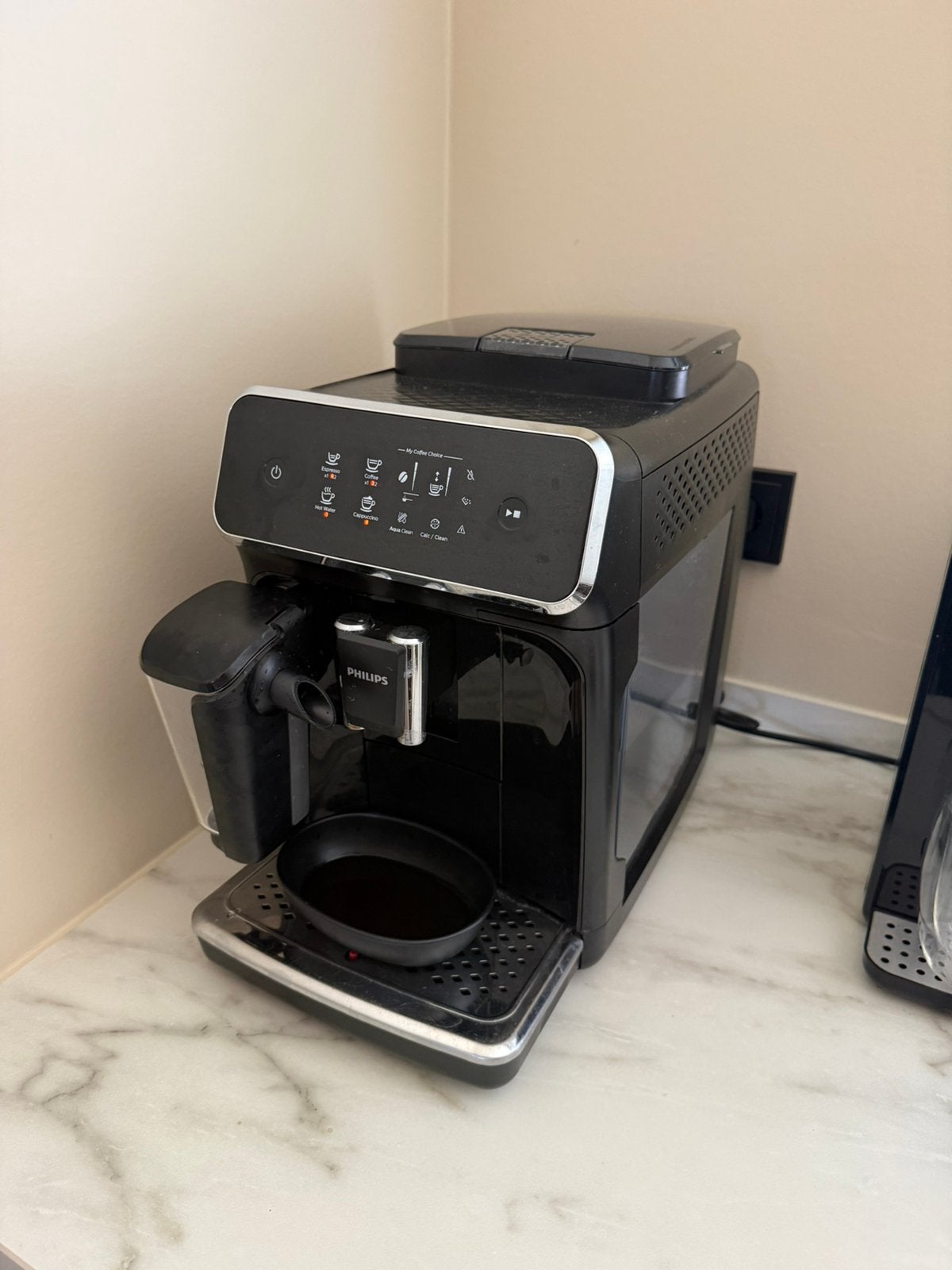 Philips Volautomatische Espressomachine - Zwart, Ophalen, Afneembaar waterreservoir, Espresso apparaat, 10 kopjes of meer