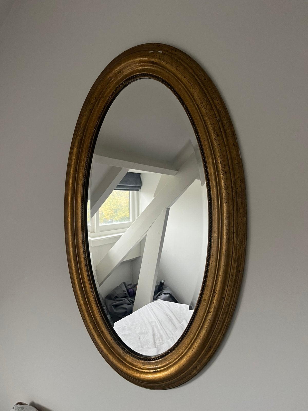 Vintage ovale spiegel met goudkleurige lijst – 95 x 58 cm, Ophalen, Zo goed als nieuw, Minder dan 100 cm, Ovaal