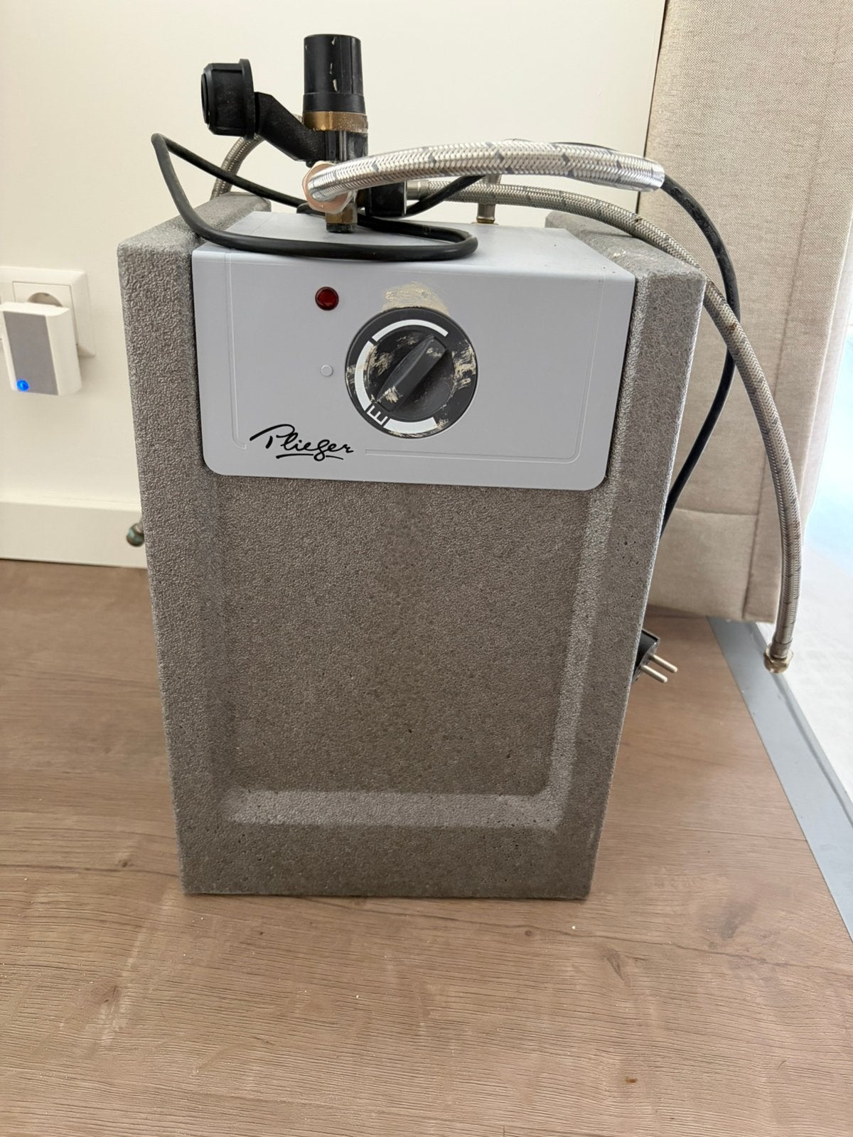 Plieger 10L boiler, Minder dan 20 liter, Boiler, Ophalen of Verzenden, Minder dan 3 jaar oud