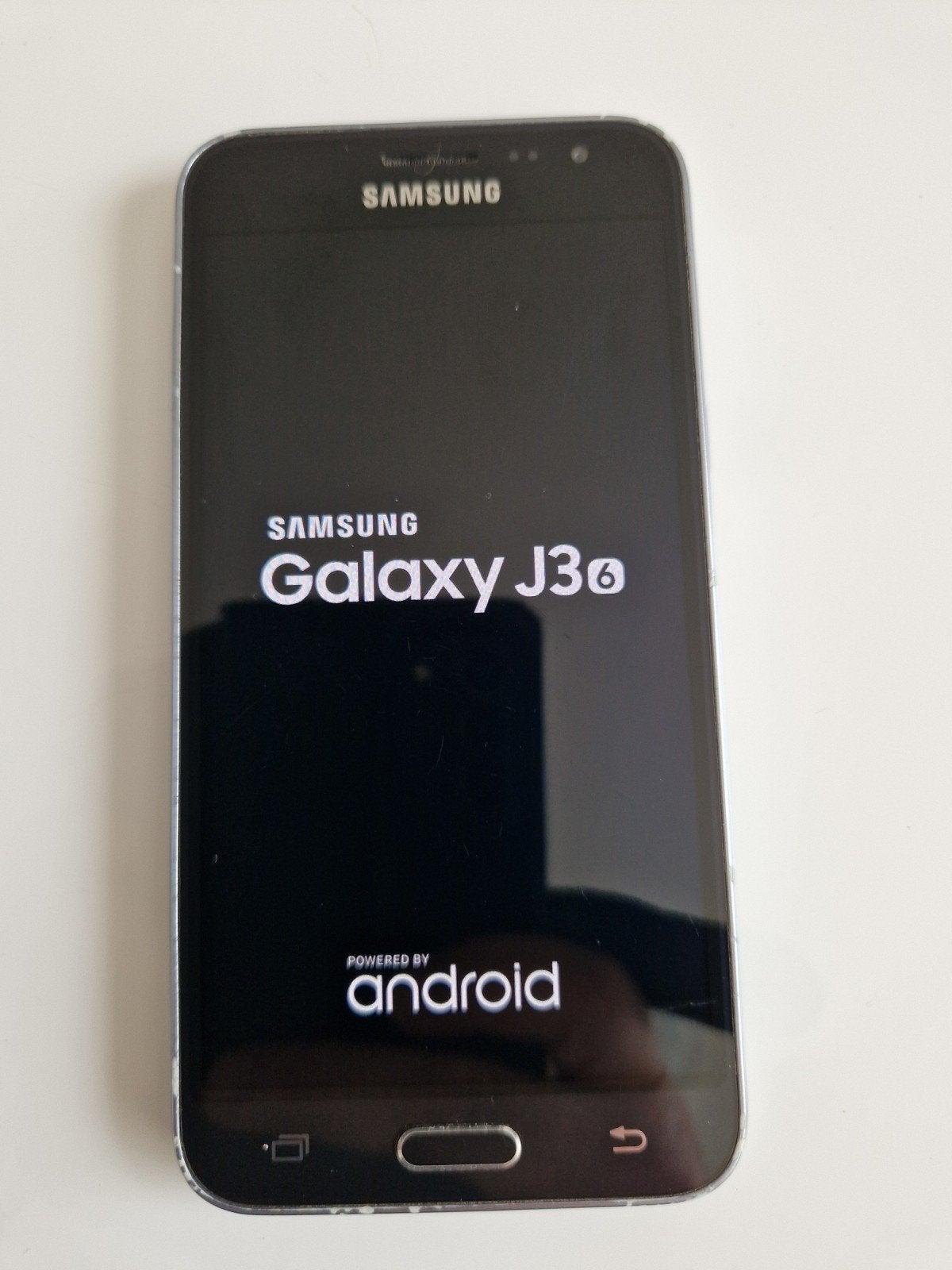 Samsung Galaxy J3, Telecommunicatie, Mobiele telefoons | Samsung, 16 GB, Ophalen, Zo goed als nieuw, Zwart