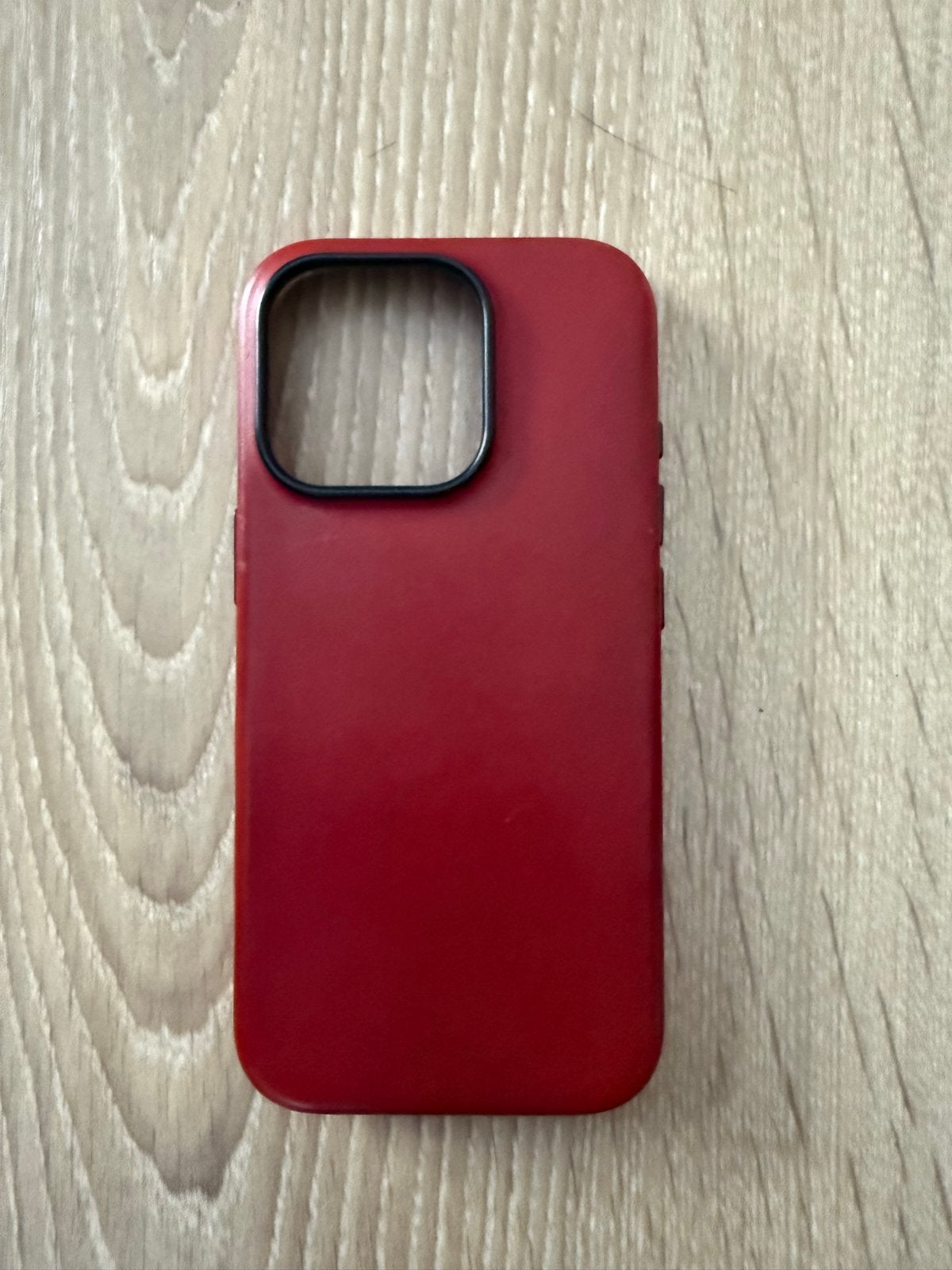 Rood iPhone 16 Pro Hoesje - MagSafe Compatibel, Kunststof, IPhone 16 Pro, MagSafe, Overige merken