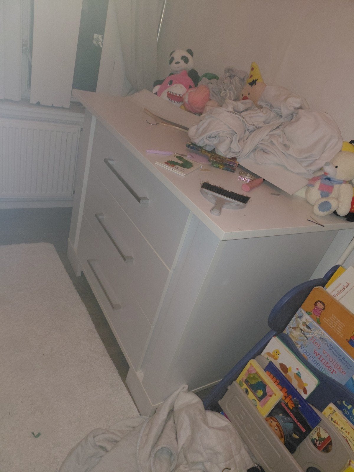 mooie commode, Ophalen, Zo goed als nieuw, Jongetje of Meisje