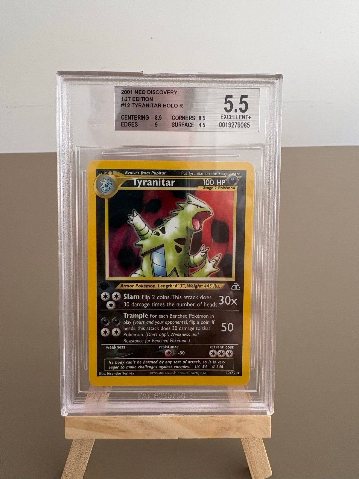 Tyranitar Holo 1st Edition Neo Discovery BGS 5.5, Ophalen of Verzenden, Gebruikt, Losse kaart