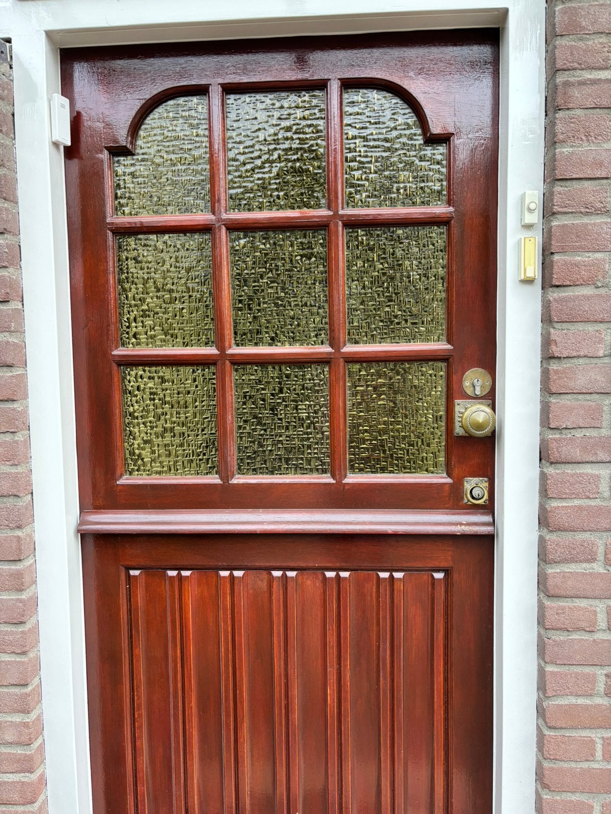 Merbau Voordeur (gebeitst hardhout), Doe-het-zelf en Verbouw, Ophalen, Zo goed als nieuw, Buitendeur, 200 tot 215 cm