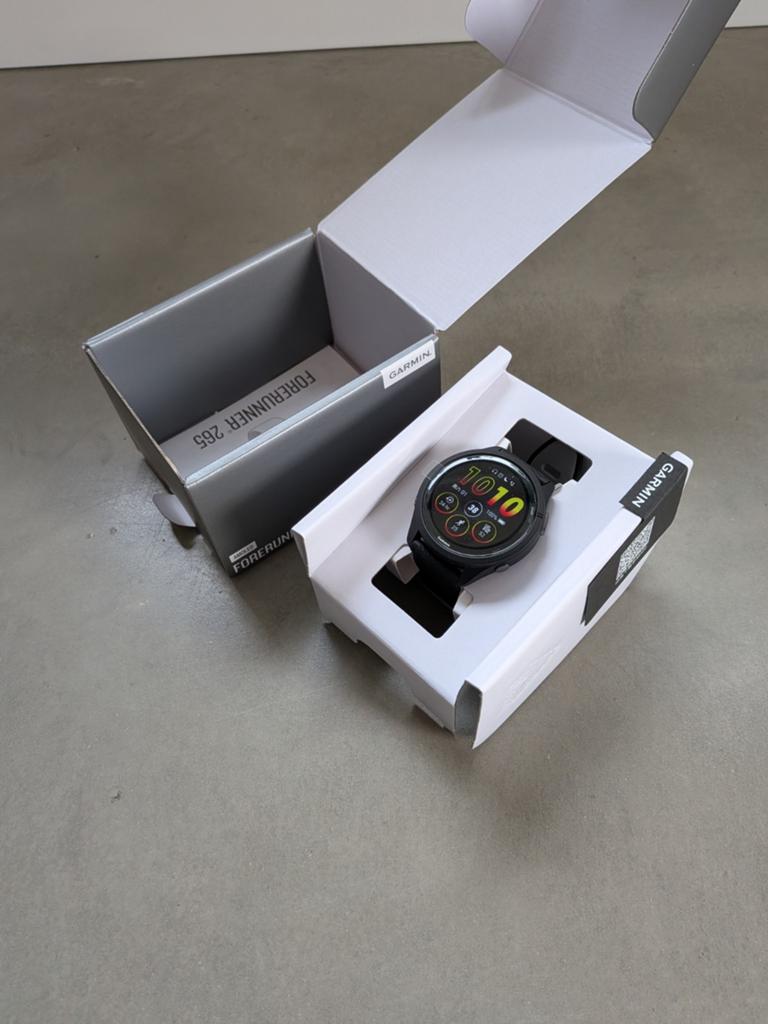 Garmin Forerunner 265 GPS Hardloophorloge nieuw!, Zwart, Nieuw, Ophalen of Verzenden, Waterdicht