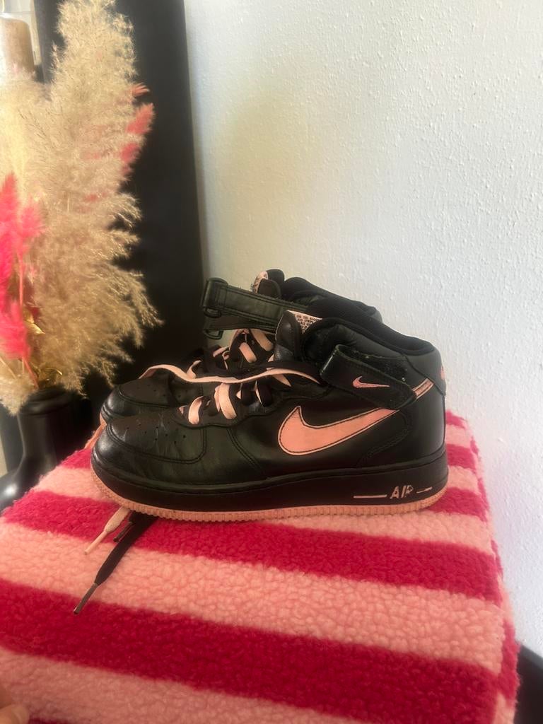 Vandaag 20 euro !Originele airforce ones! Nike. Maat 40, Ophalen of Verzenden, Zo goed als nieuw, Schoenen