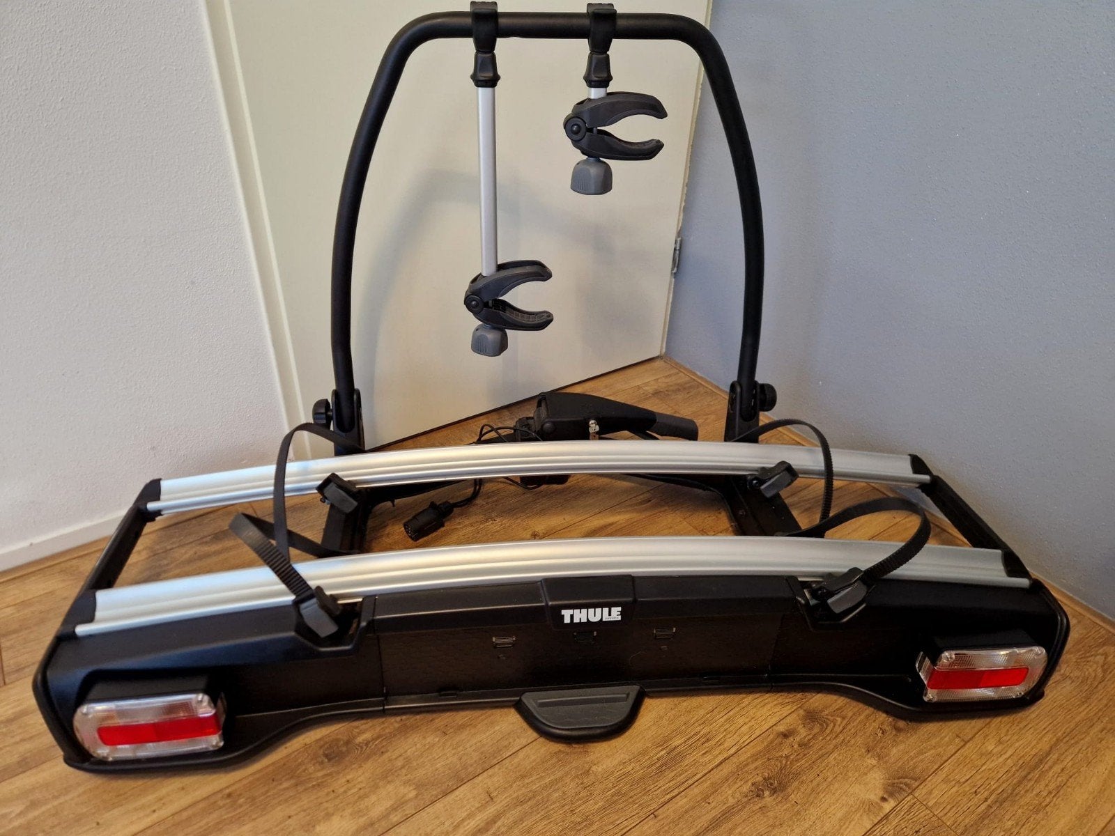 Thule VeloSpace 918 fietsendrager voor 2 fietsen, Fietsen en Brommers, Fietsaccessoires | Fietsenrekken, Ophalen, Zo goed als nieuw