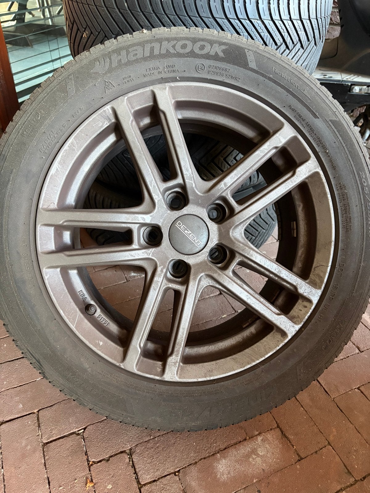All-season banden met Dezent velgen - 205/55R16   5x108, Auto-onderdelen, Banden en Velgen, Ophalen, Gebruikt, 16 inch, Banden en Velgen