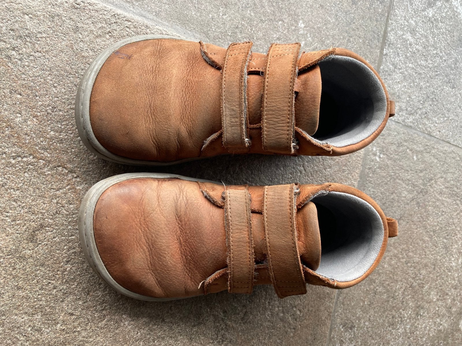 Be lenka Play maat 34 barefoot cognac en blauw, Gebruikt, Jongen of Meisje, Schoenen, Ophalen of Verzenden