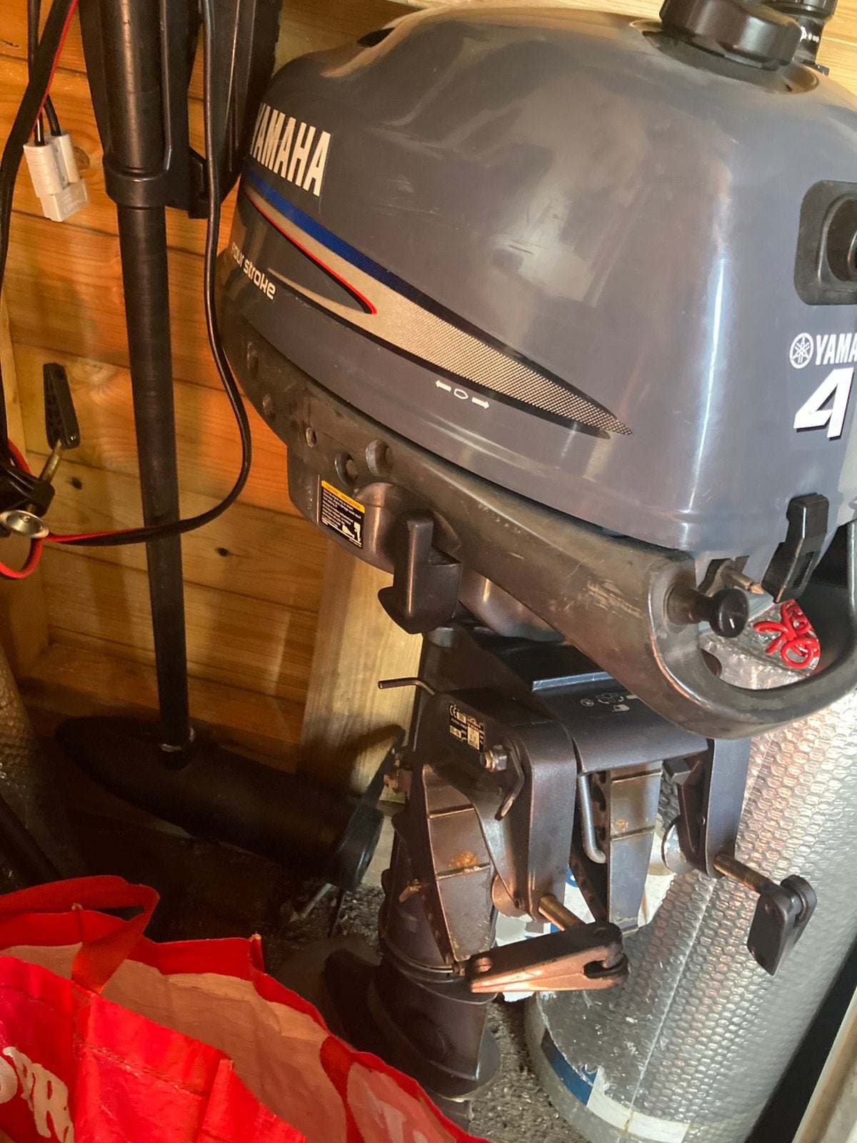 Selva + Yamaha 4 pk 4 takt kortstaart geplaatst 13 juli, Ophalen, Gebruikt, Benzine, 10 tot 30 pk