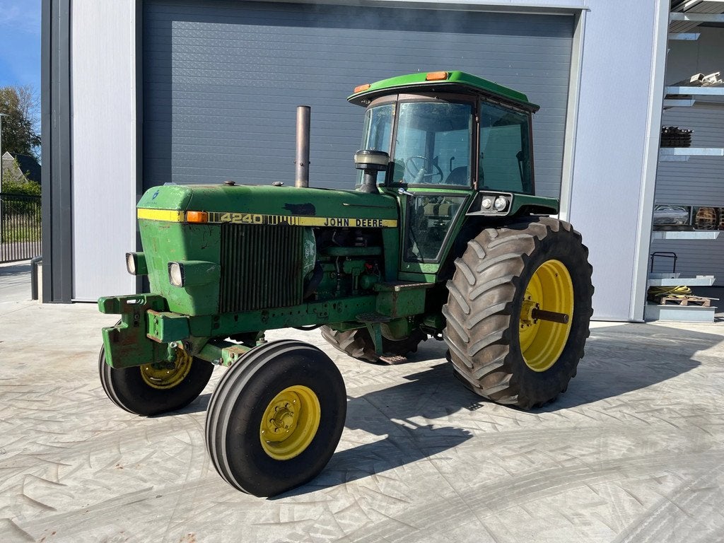 John Deere 4240 5.5t Hobby Sport (bj 1979), John Deere, 2500 tot 5000, Meer dan 160 Pk, John Deere