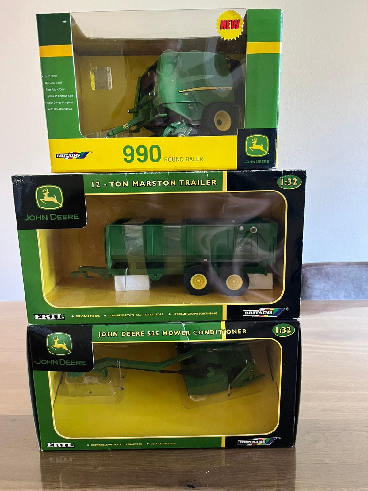 John Deere machines maaier kieper pers Britains, Ophalen of Verzenden, Nieuw, Tractor of Landbouw, Britains