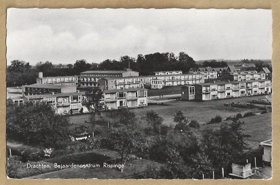 Oude ansichtkaart Drachten, Bejaardencentrum Rispinge, Ophalen of Verzenden, 1960 tot 1980, Gelopen, Friesland