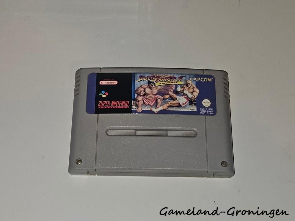 Street Fighter II Turbo (SNES), Gebruikt, Vechten, -, -