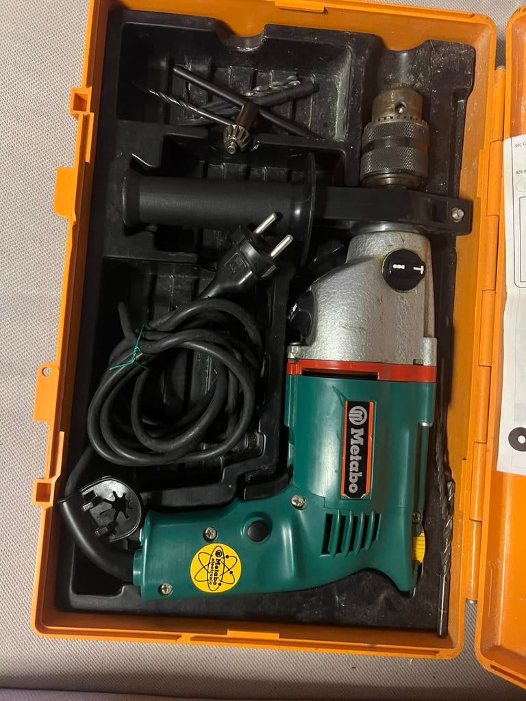 Metabo  600W boormachine, Doe-het-zelf en Verbouw, Gereedschap | Boormachines, Ophalen of Verzenden, Zo goed als nieuw, Boormachine