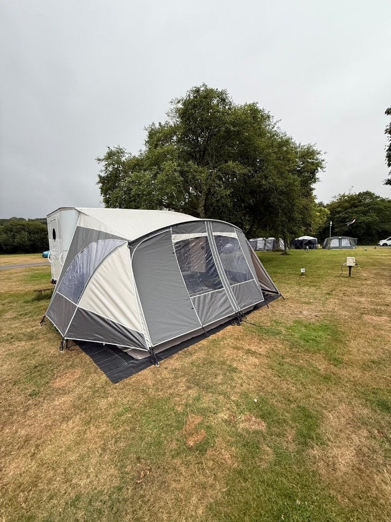 Unico Verona Caravanluifel voor Hobby Beachy 450, Ophalen, Zo goed als nieuw, Ten Cate All Season 240g/m2, Unico Ventura
