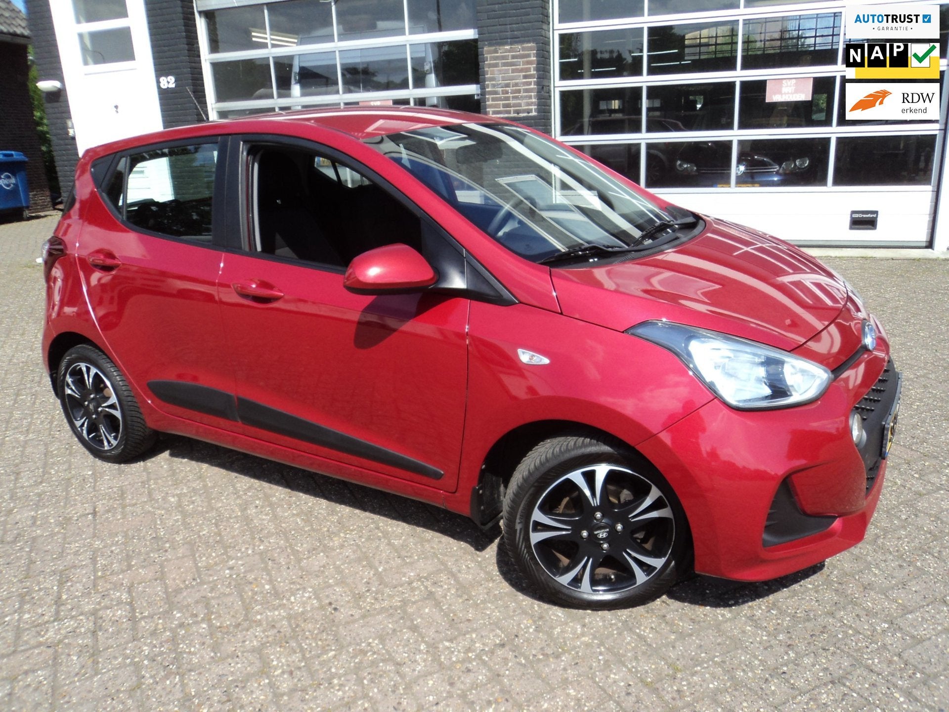 Hyundai I10 1.0i Comfort Cruise Airco Navi, Voorwielaandrijving, Stof, Gebruikt, 4 stoelen