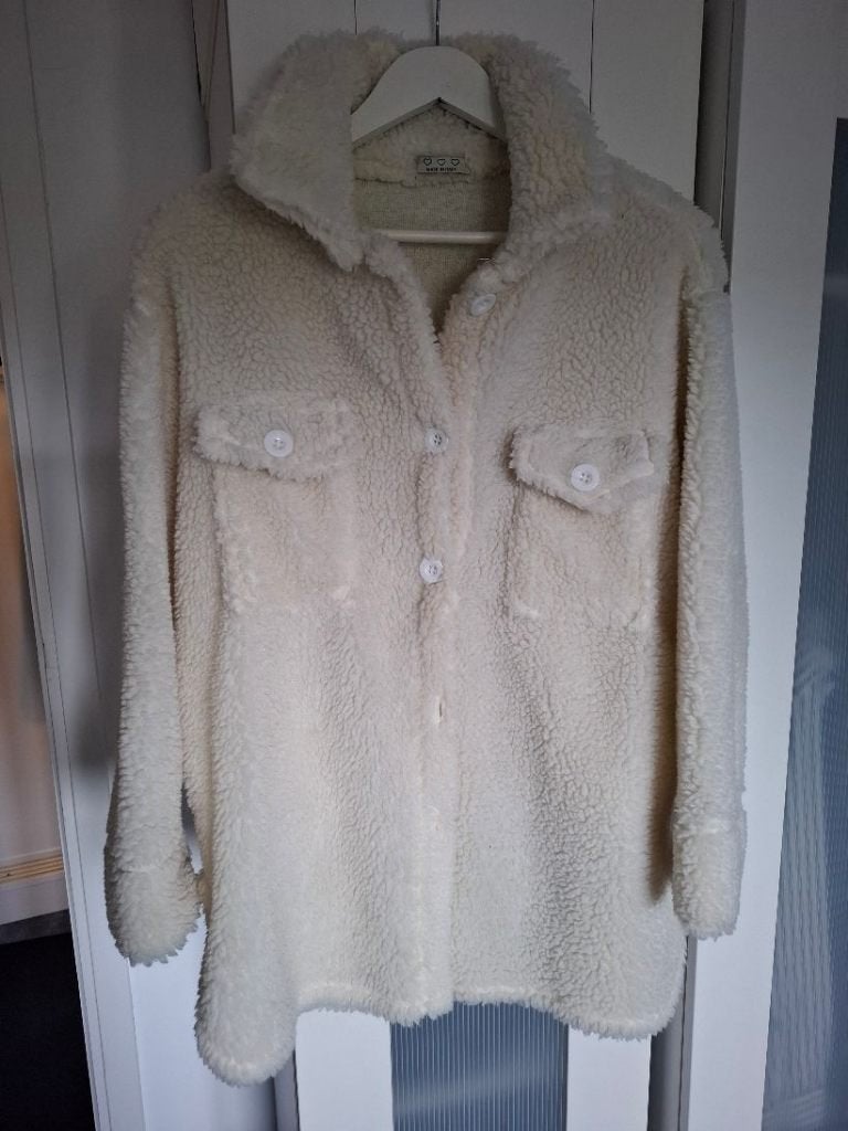 teddy vest S-36 INCL.VERZENDEN, Kleding | Dames, Ophalen of Verzenden, Zo goed als nieuw, Maat 36 (S), Beige