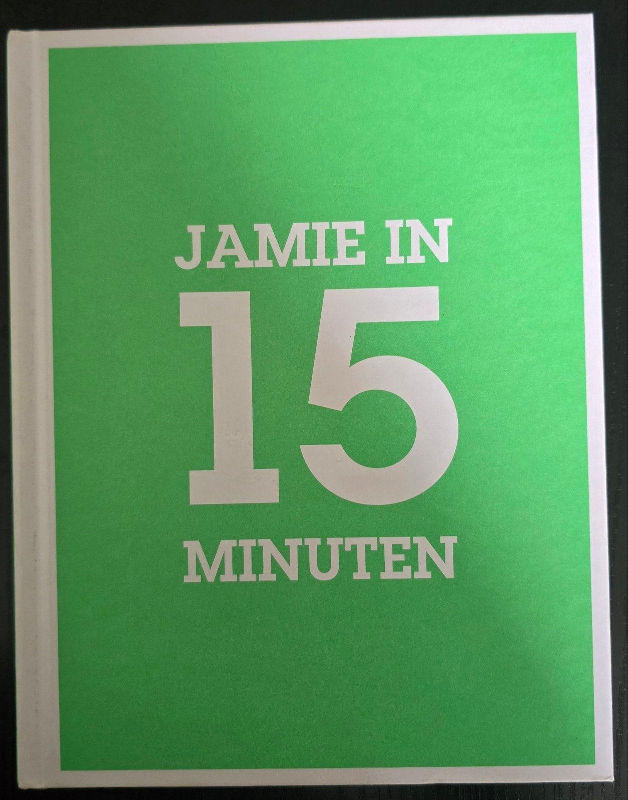 Jamie in 15 Minuten: Snelle en lekkere recepten, Boeken, Hoofdgerechten, Azië en Oosters, Ophalen of Verzenden, Zo goed als nieuw