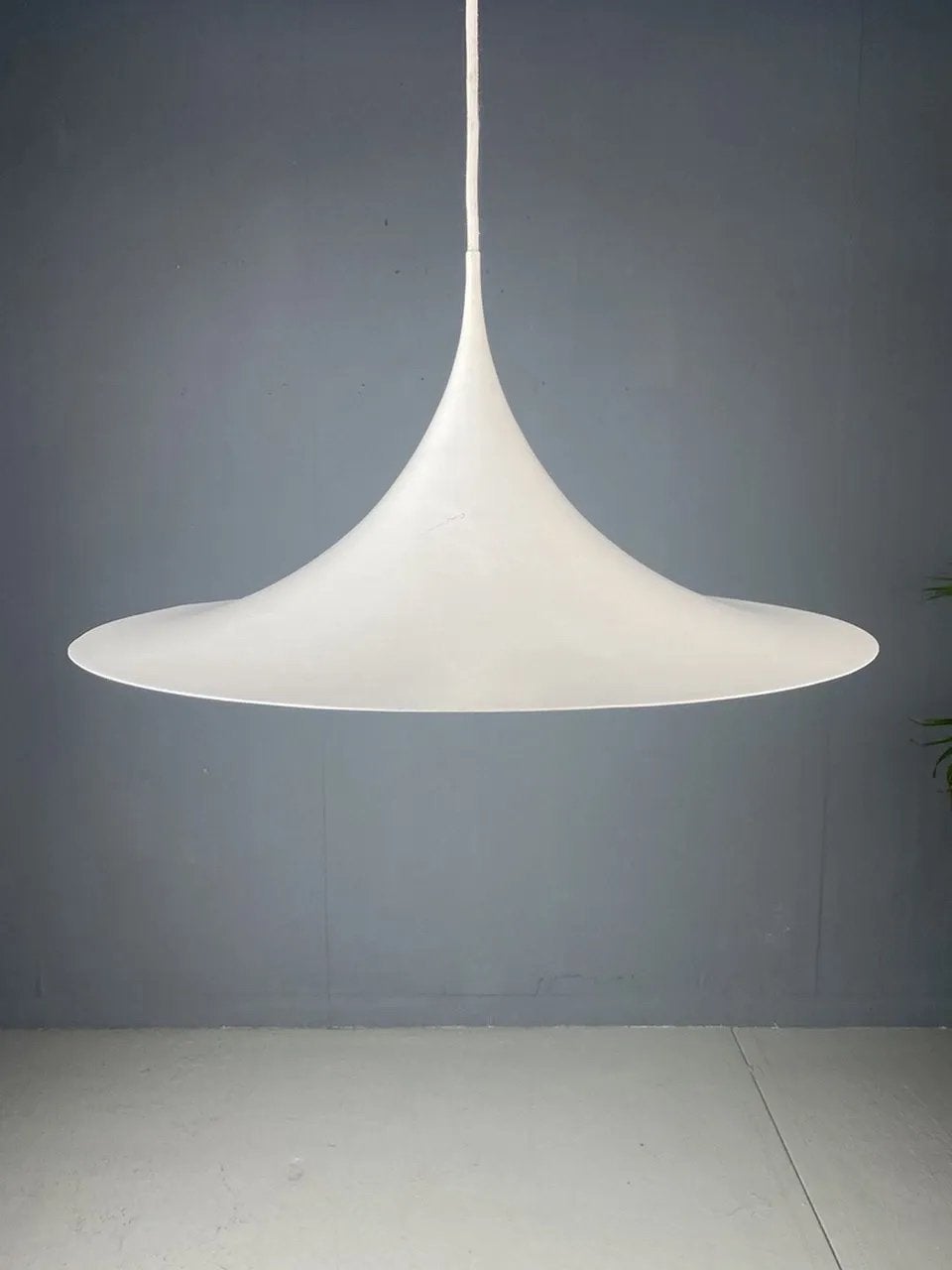 Iconische Deense Semi-hanglamp - Bonderup & Thorup, Huis en Inrichting, Lampen | Hanglampen, Ophalen of Verzenden, Gebruikt, Metaal