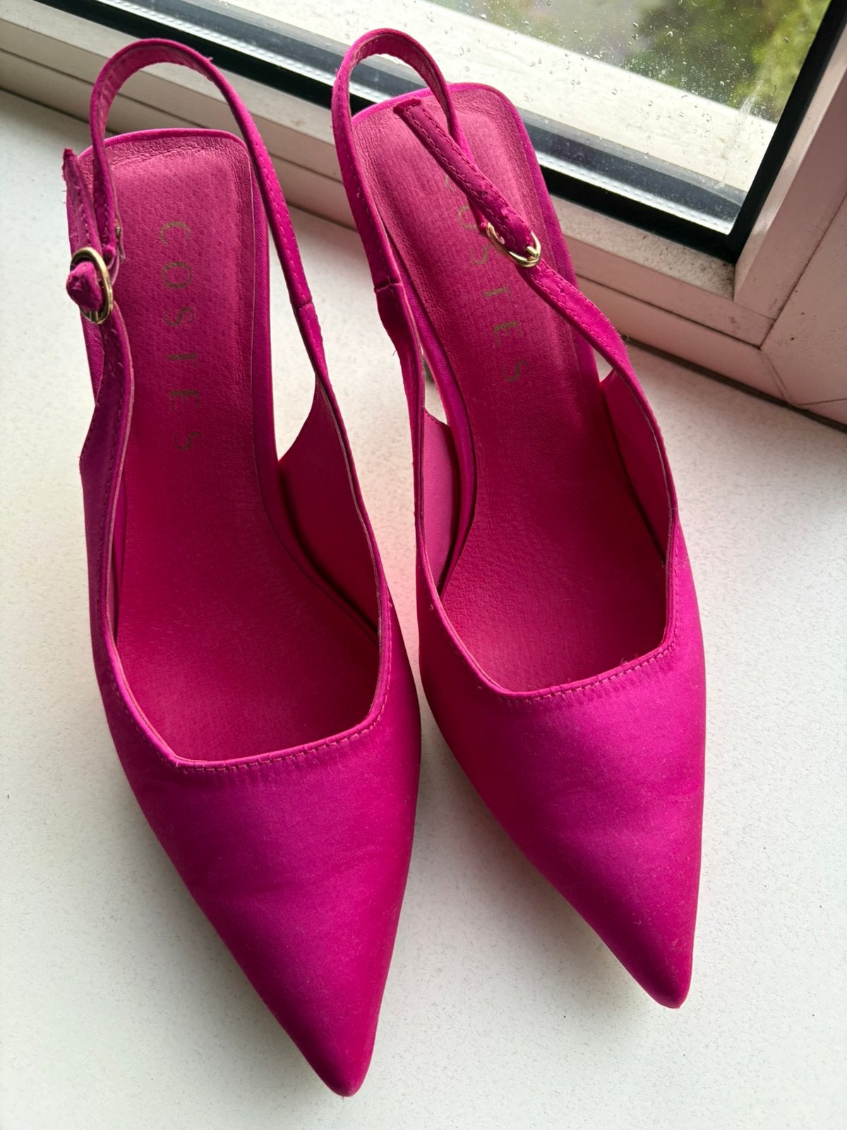 Pink heels size 37, Kleding | Dames, Ophalen of Verzenden, Zo goed als nieuw, Roze, Sneakers of Gympen