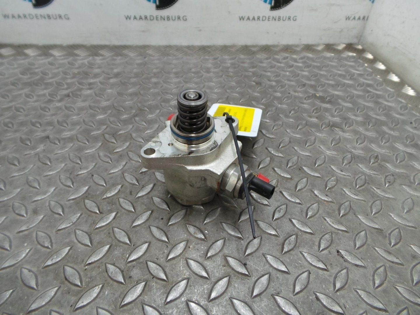 AUDI A3 BRANDSTOF POMP VOOR DE INJECTOR 2015, Ophalen of Verzenden, Gebruikt, Stiba lid