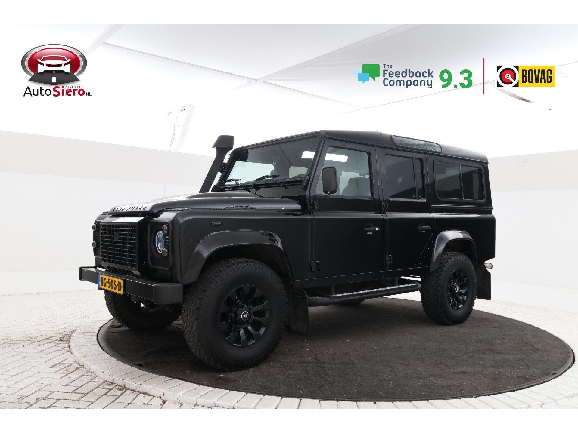 Land Rover Defender 2.4 TD 110 SW XTech Full black! must see, Gebruikt, 4 cilinders, Radio, Leder