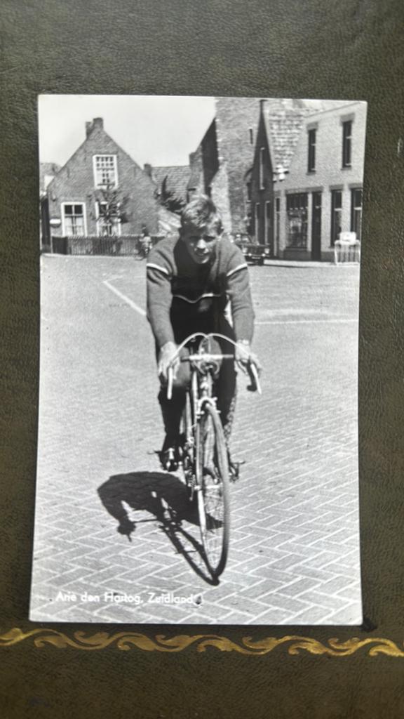 Arie den Hartog fotokaart, Ophalen of Verzenden, Zo goed als nieuw, Poster, Plaatje of Sticker