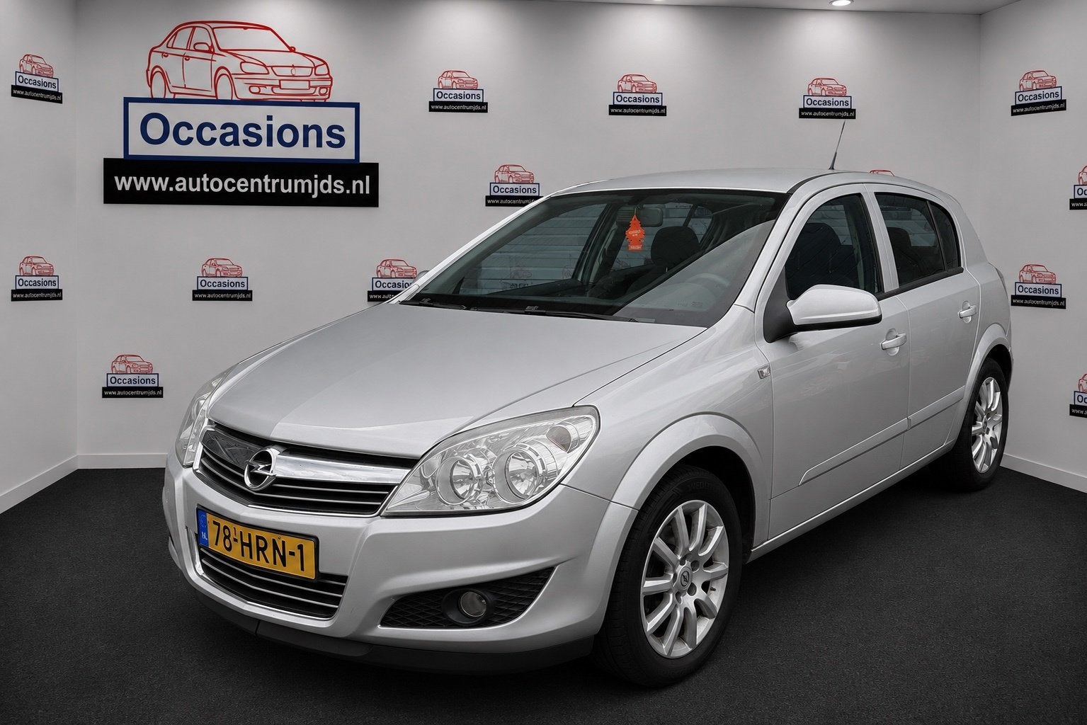 Opel Astra 1.6 Temptation, Auto's, Voorwielaandrijving, Dealer onderhouden, 15 km/l, Gebruikt