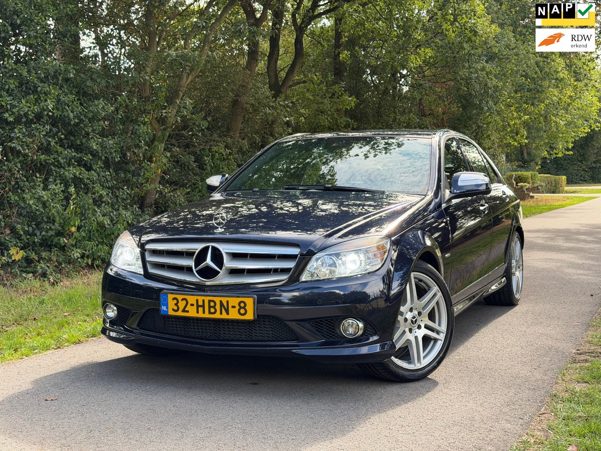 Mercedes-Benz C-klasse 180 K Avantgarde |'' 112.000 KM '' +, Auto's, Achterwielaandrijving, Zwart, Blauw, Origineel Nederlands