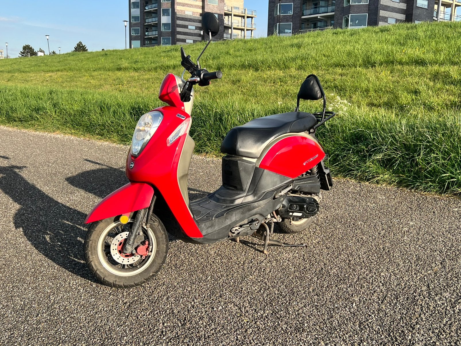SYM Mio 50 brom scooter 2018 |11.299 km | Rood, Gebruikt, Maximaal 45 km/u, Benzine, Ophalen