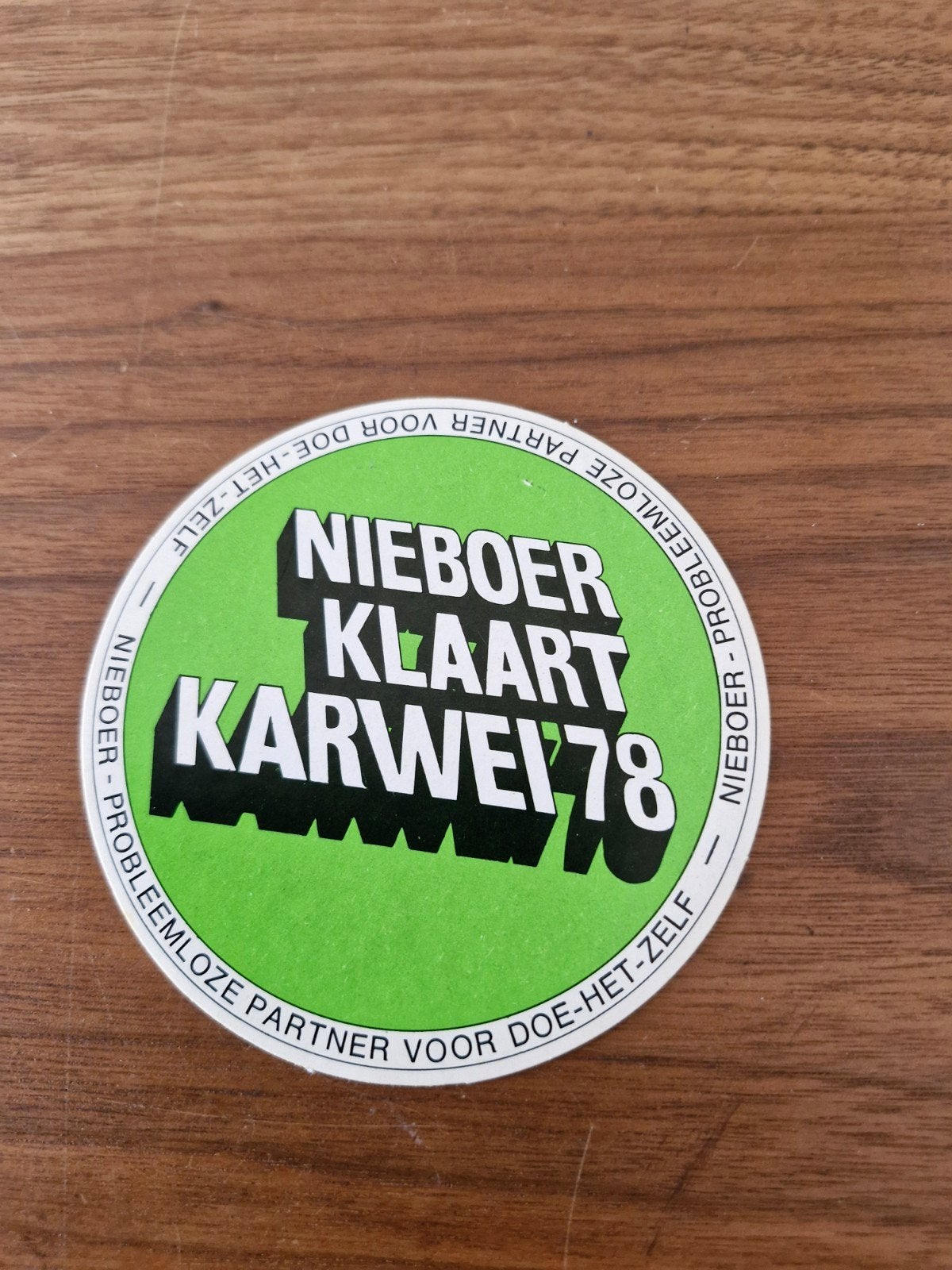9337 Vintage Nieboer Karwei 78 Sticker- Probleemloze Partner, Ophalen of Verzenden, Gebruikt, Bedrijf of Vereniging